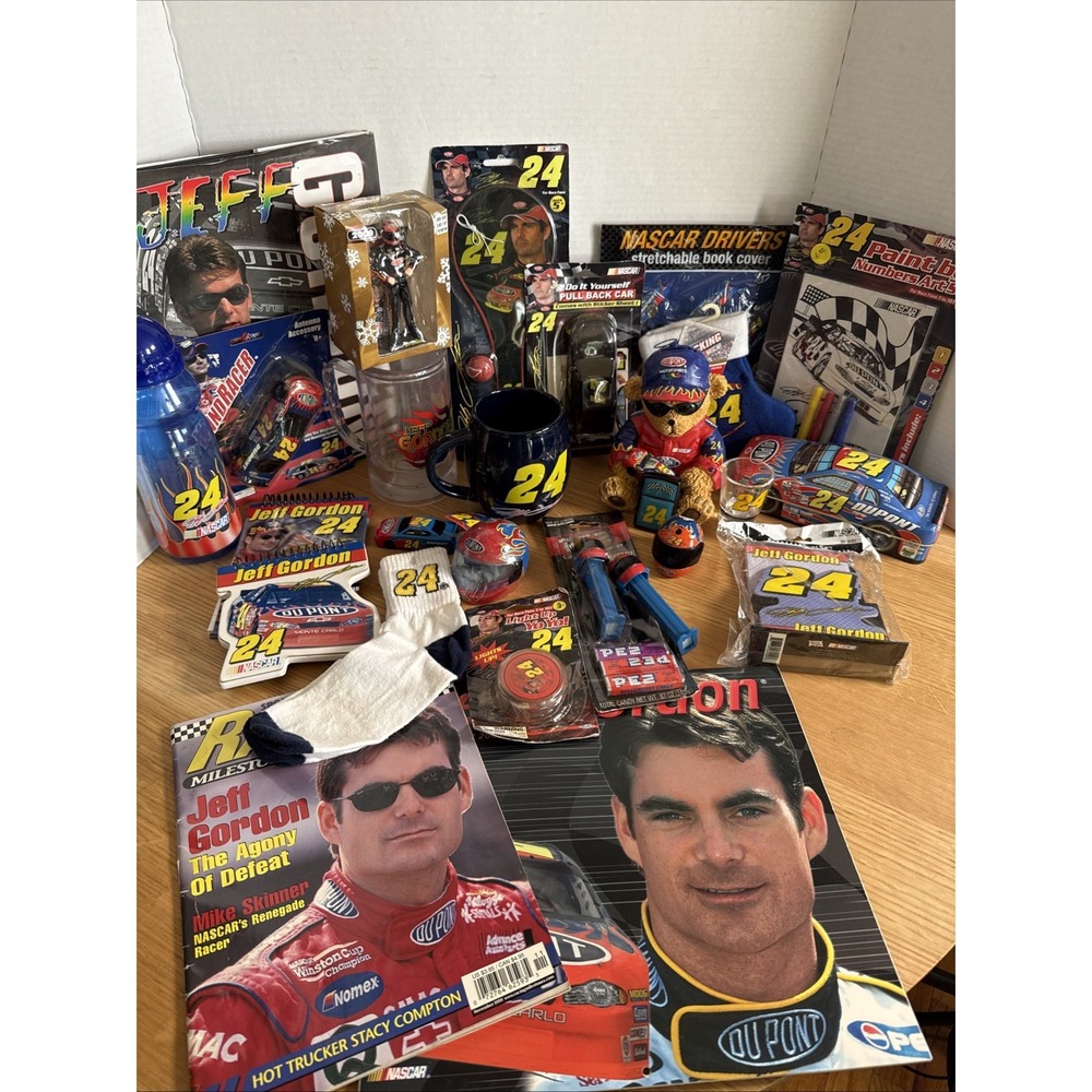 Bundle Of 24 Assorted Jeff Gordon Collectables